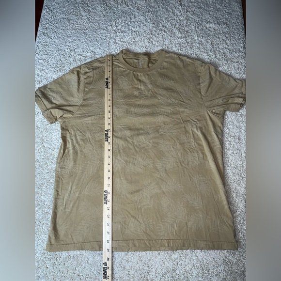 Bundle of Men’s XL Super Soft American Eagle Graphic Tee’s - Picture 13 of 15